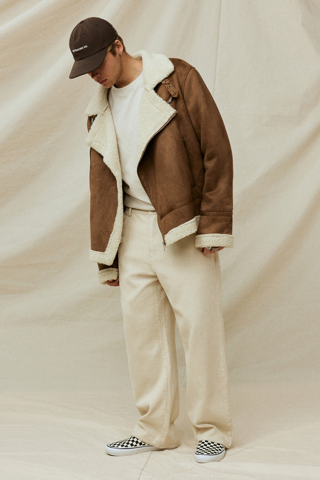 Куртка-дубленка короткая с воротником - цвет коричневый - 10