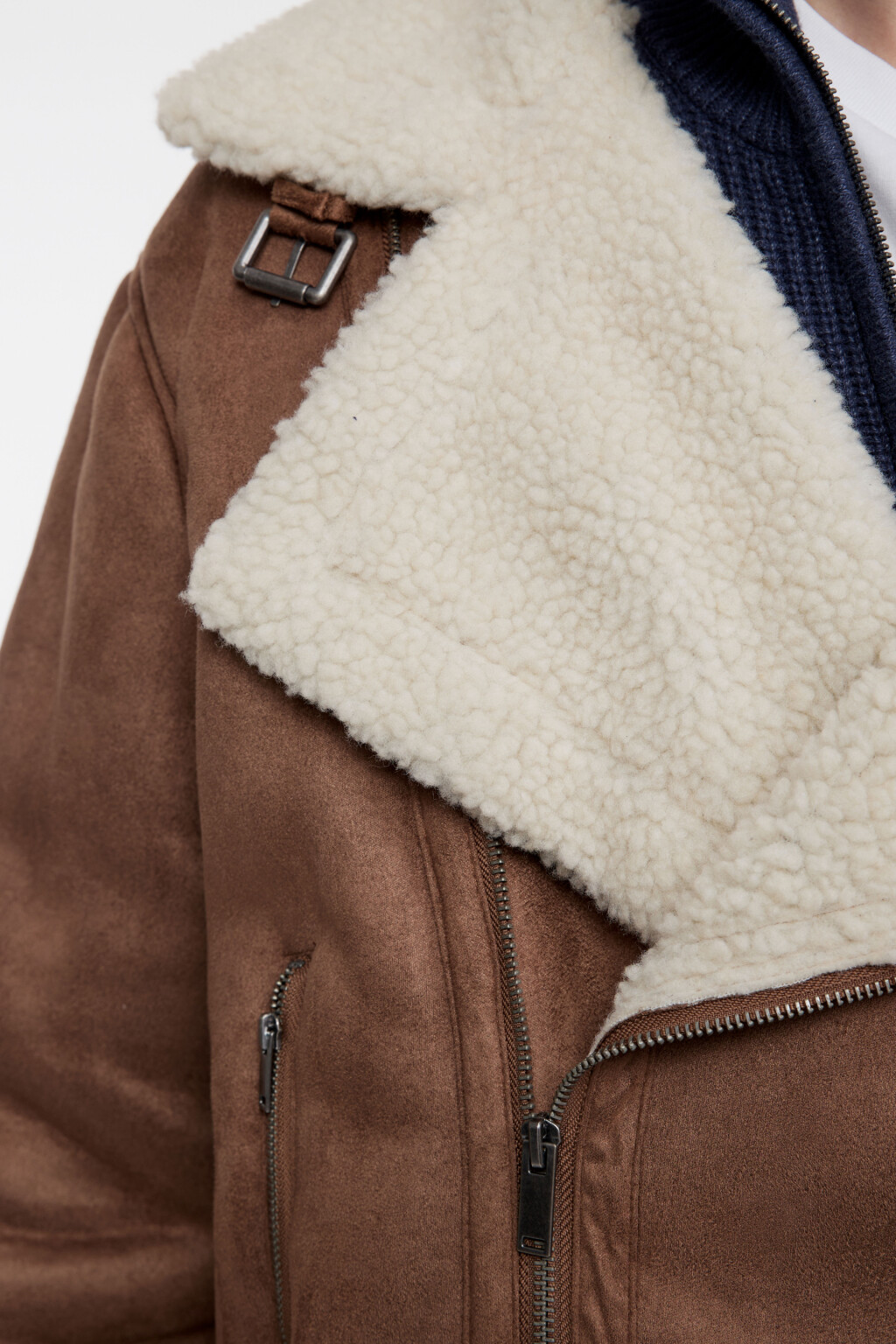 Куртка-дубленка короткая с воротником - цвет коричневый - 6