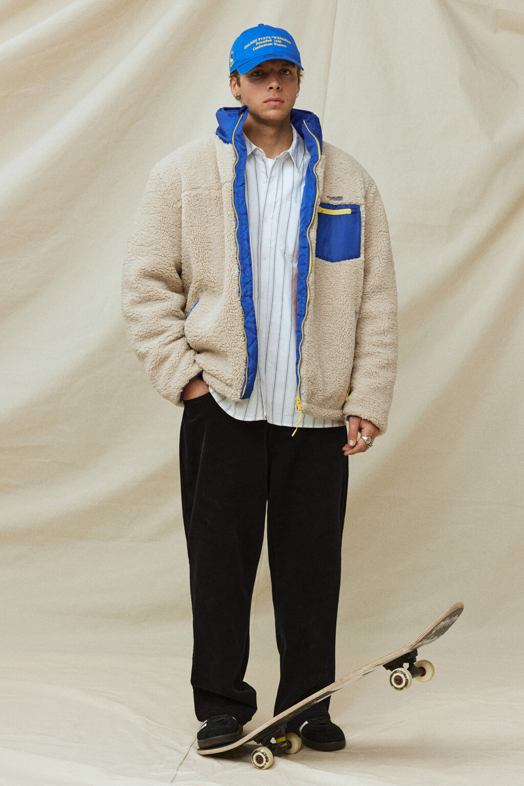 Куртка из искусственного меха утепленная с контрастными деталями - цвет бежевый - 9