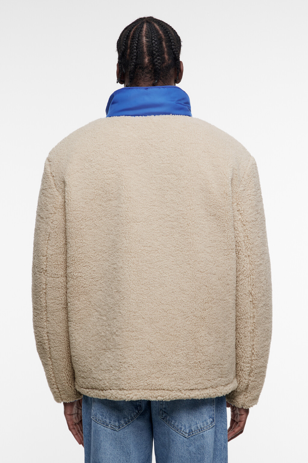 Куртка из искусственного меха утепленная с контрастными деталями - цвет бежевый - 5