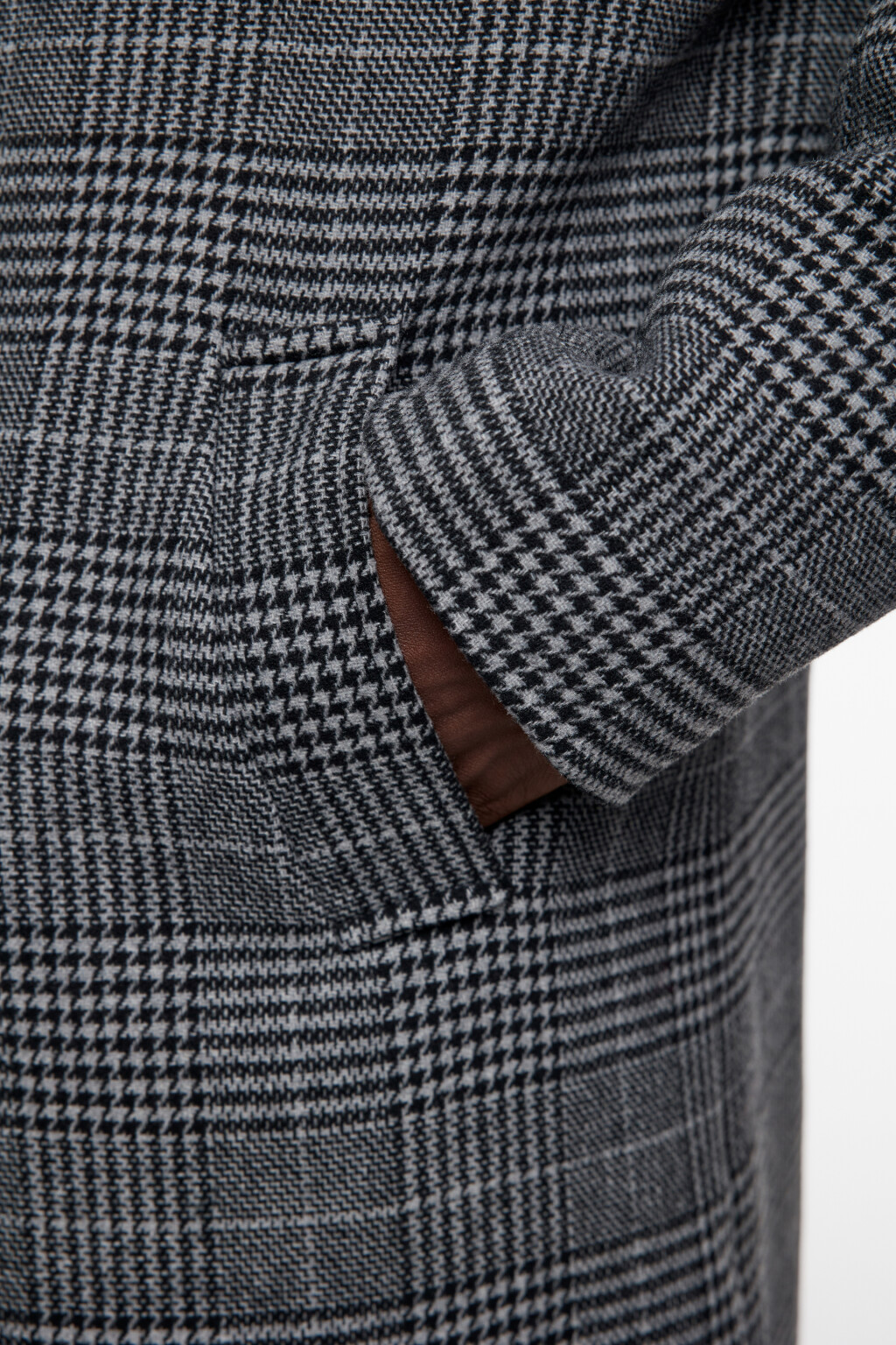 Пальто длинное шерстяное с принтом в клетку - цвет черный - 7