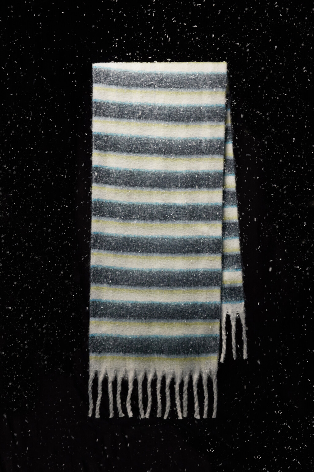 Шарф клетчатый пушистый с бахромой - цвет синий - 3