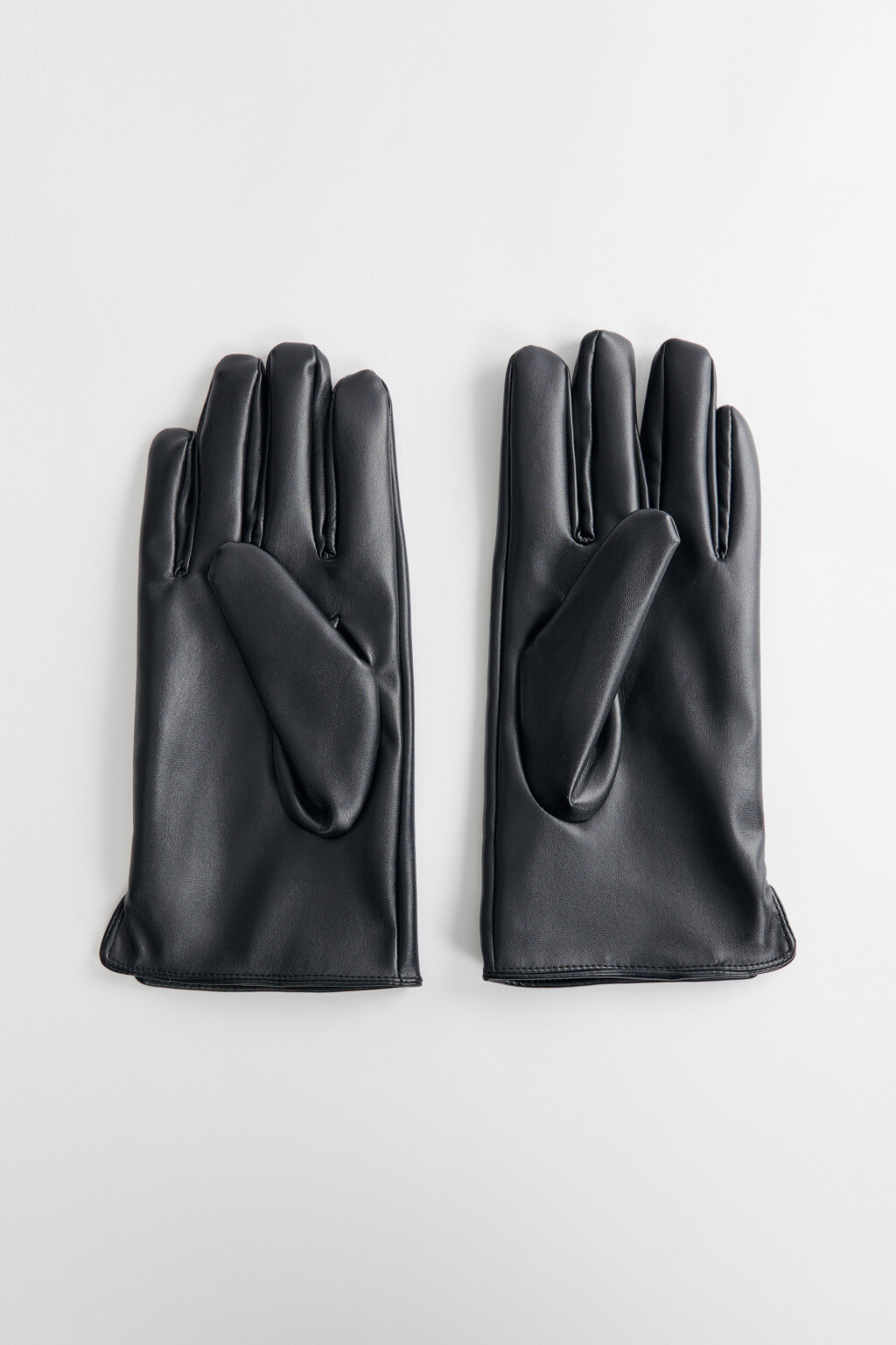 Перчатки утепленные из искусственной кожи с ворсом - цвет черный - 2