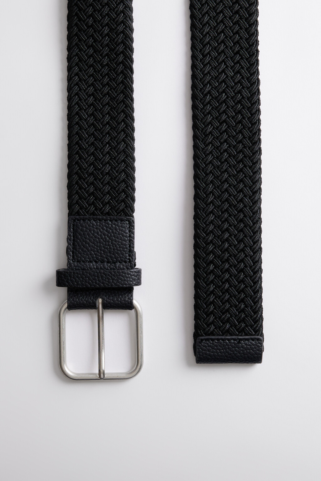 Ремень плетеный текстильный с квадратной пряжкой - цвет черный - 2