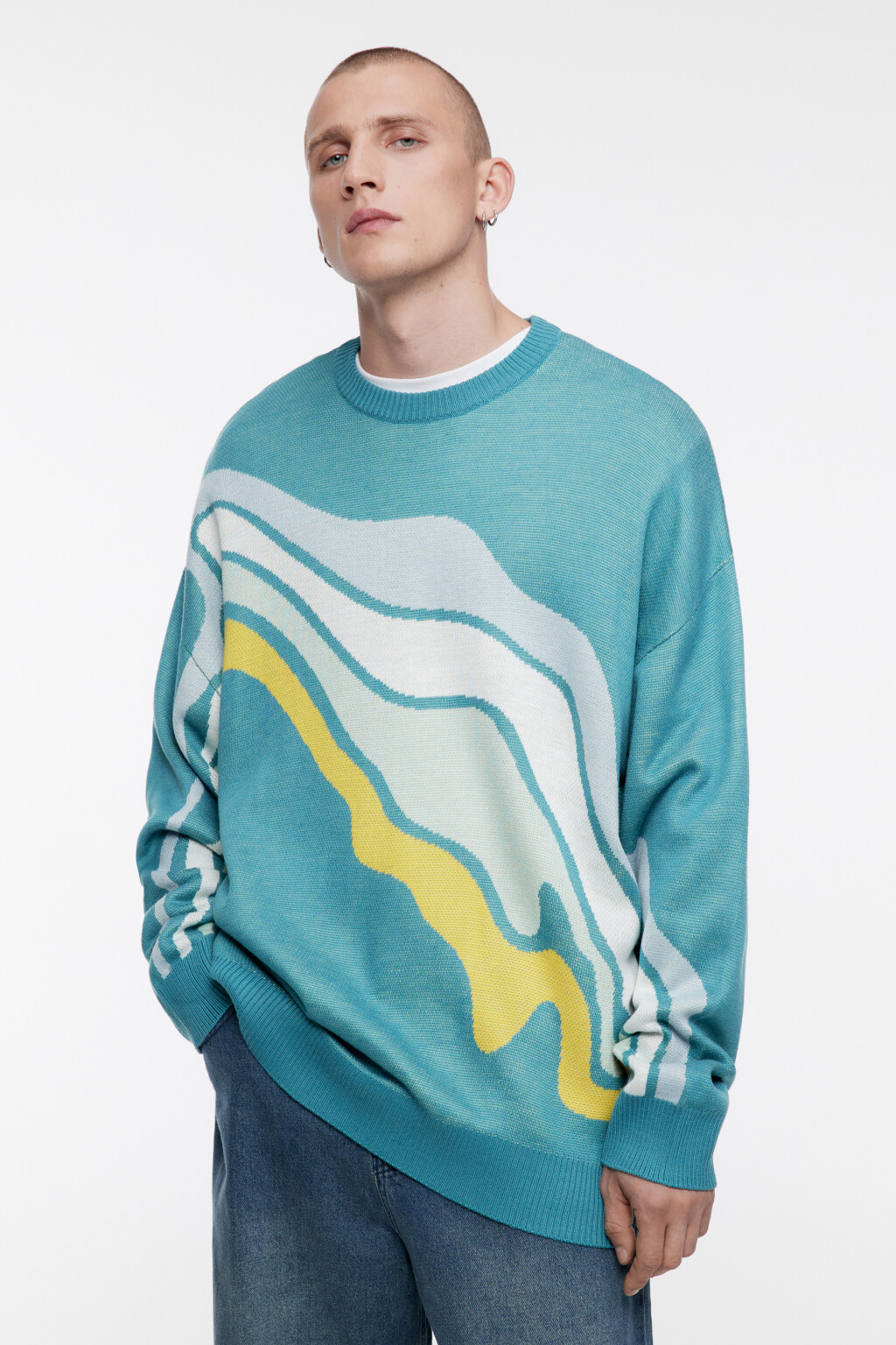 Свитер вязаный свободный с принтом-абстракцией - цвет голубой - 3