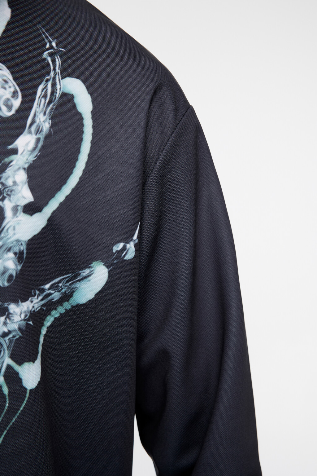 Лонгслив oversize с 3D-принтом - цвет черный - 8