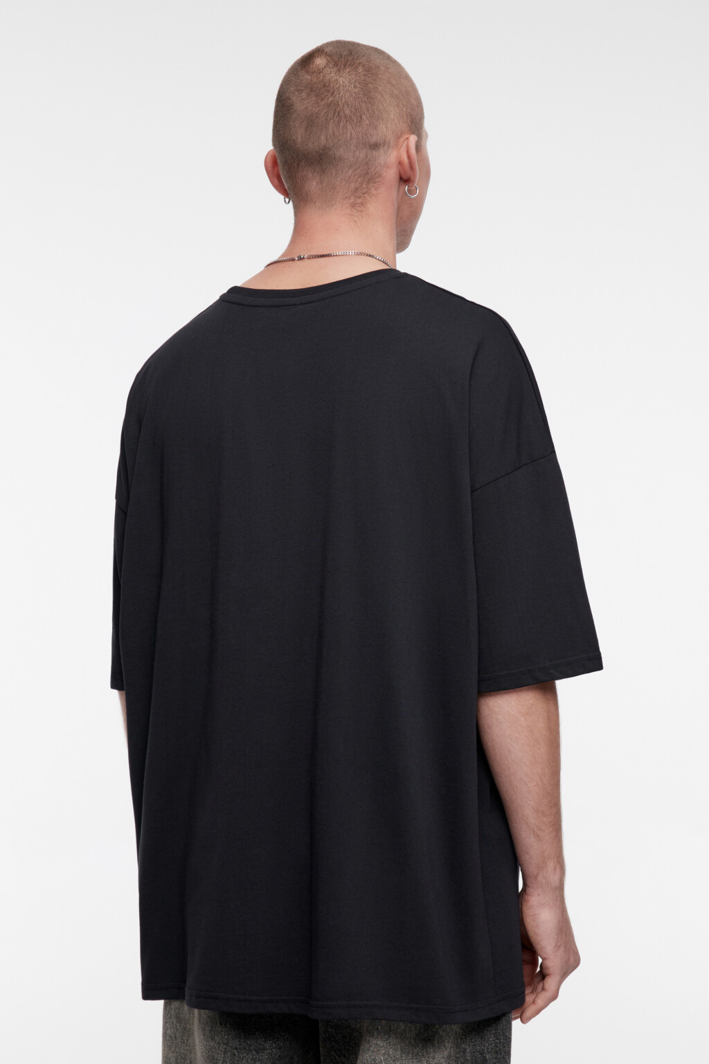 Футболка oversize с принтом в стиле метаверс - цвет черный - 5