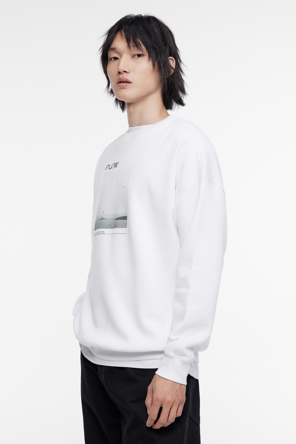 Свитшот oversize утепленный с принтом и надписями - цвет белый - 3