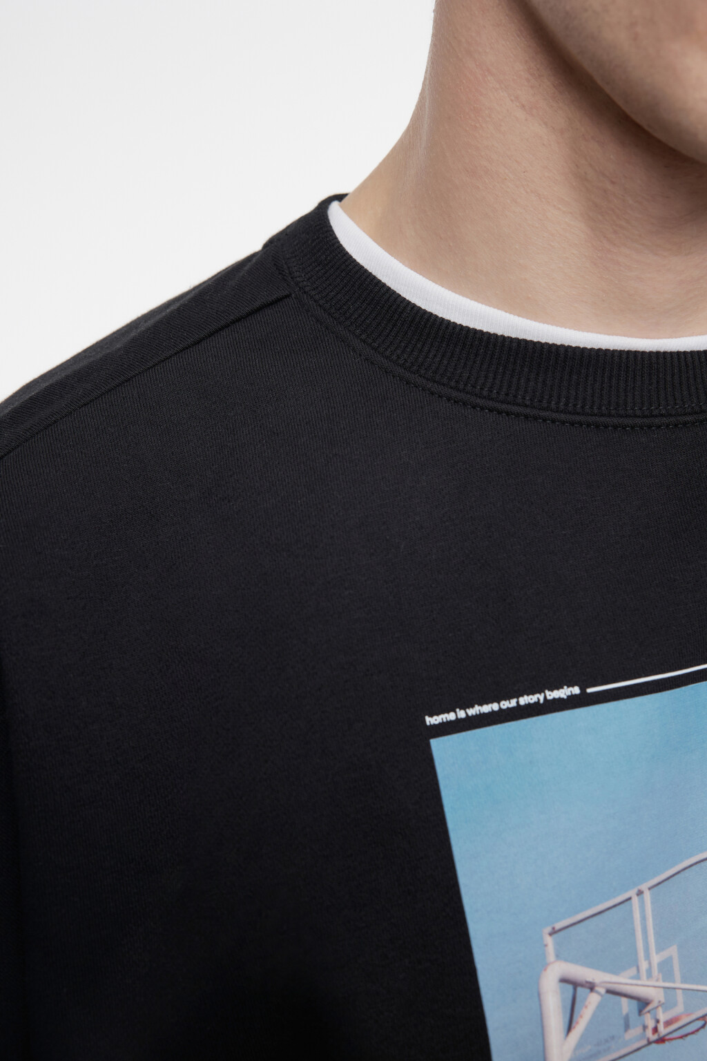 Свитшот oversize утепленный с принтом и надписями - цвет черный - 7