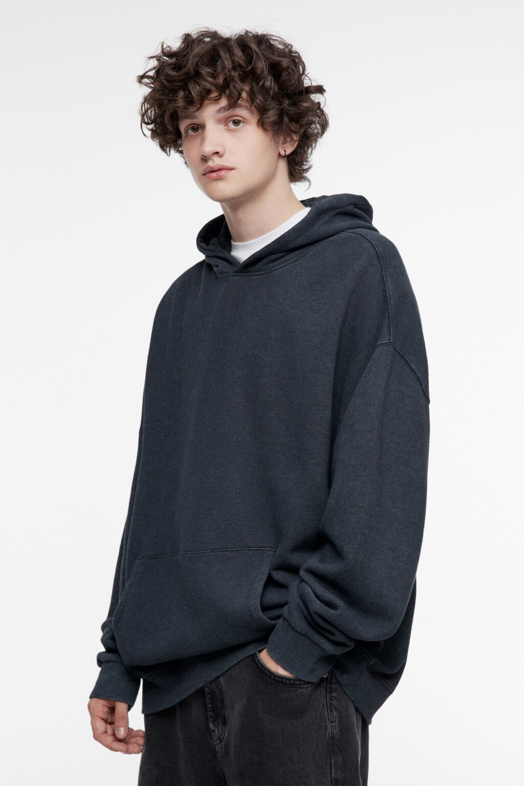 Худи oversize утепленная с состаренным эффектом - цвет черный - 2