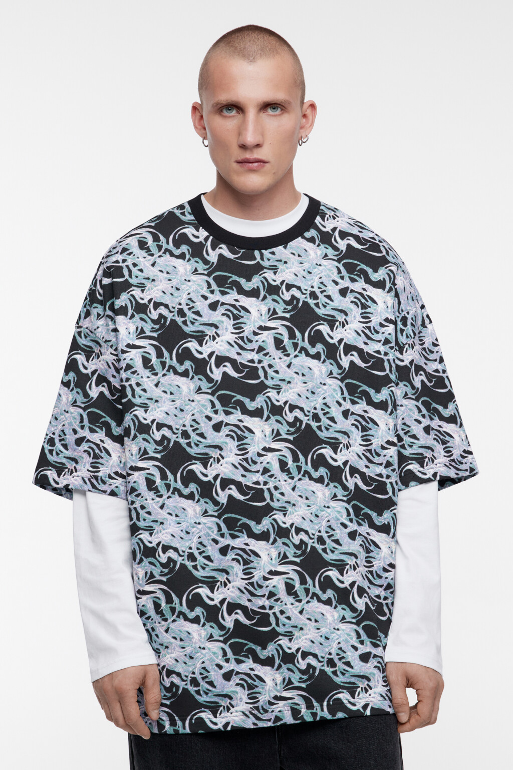 Футболка oversize с абстрактным 3D-принтом - цвет черный - 3