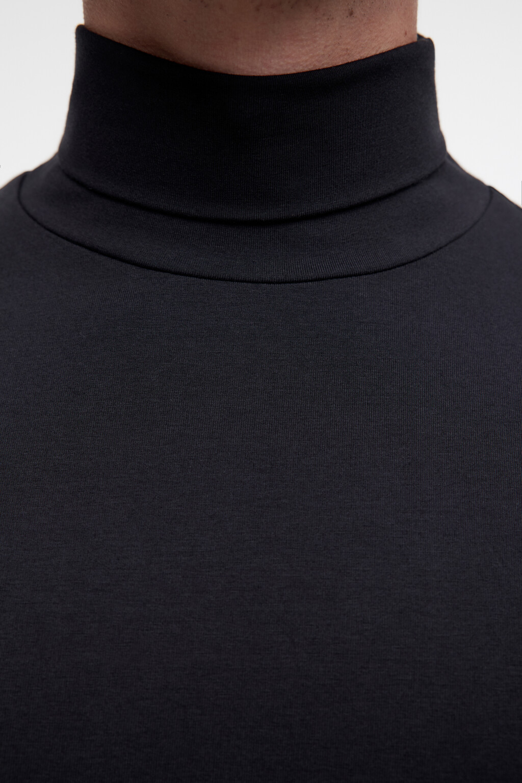 Бадлон хлопковый облегающий с воротником-стойкой - цвет черный - 6