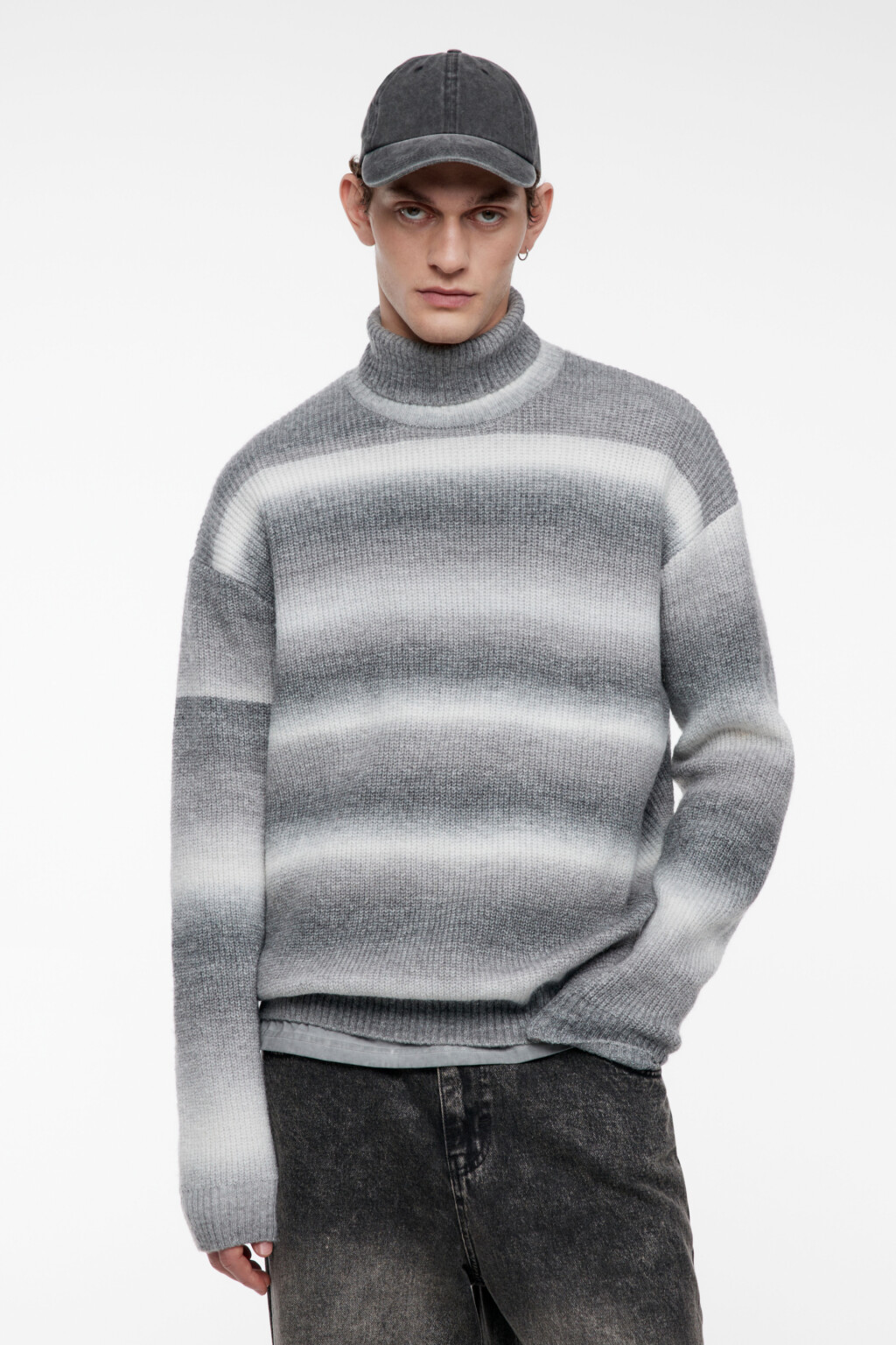 Свитер с горлом вязаный в полоску - цвет белый - 3