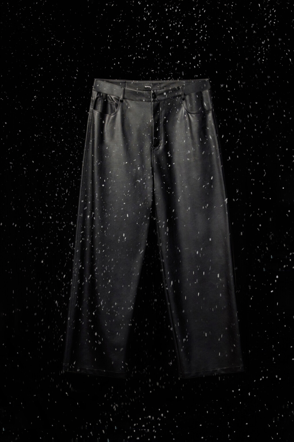 Брюки широкие из искусственной кожи с начесом - цвет черный - 8