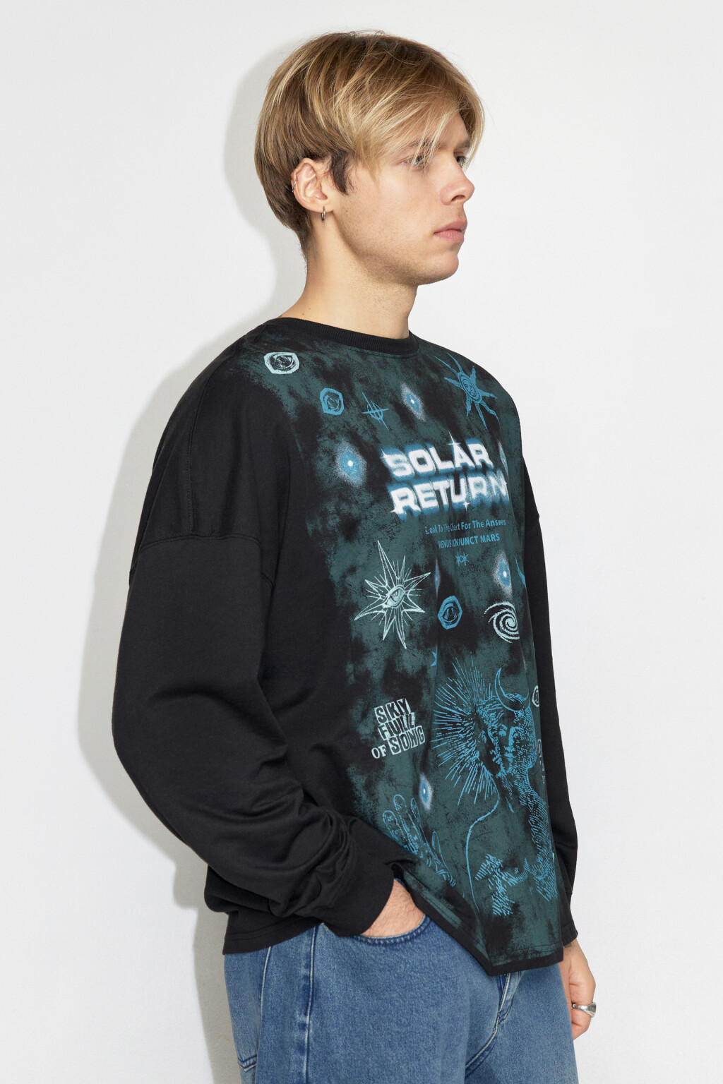 Лонгслив oversize хлопковый с космическим принтом - цвет черный - 3