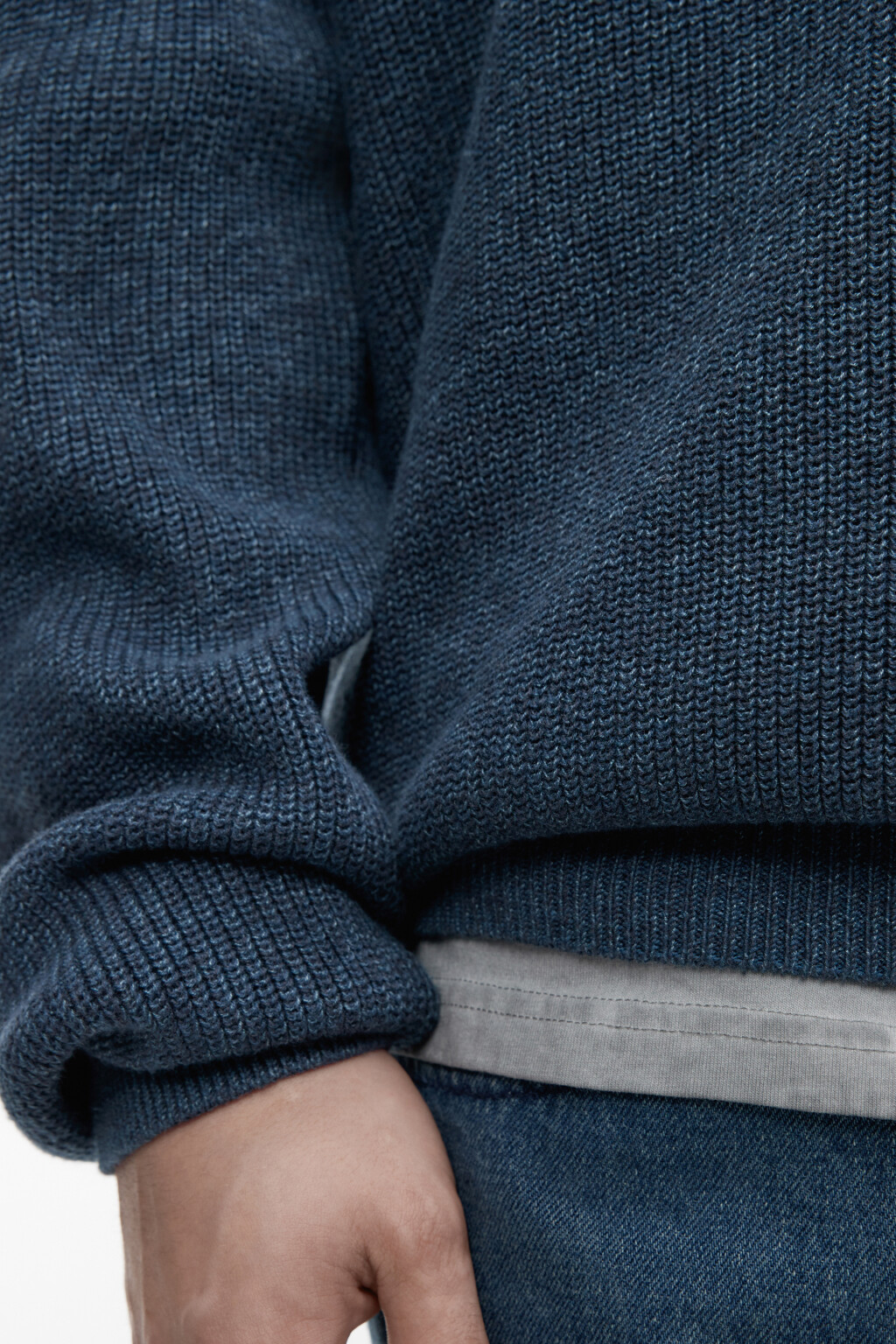 Свитер вязаный хлопковый из фактурной пряжи - цвет синий - 6