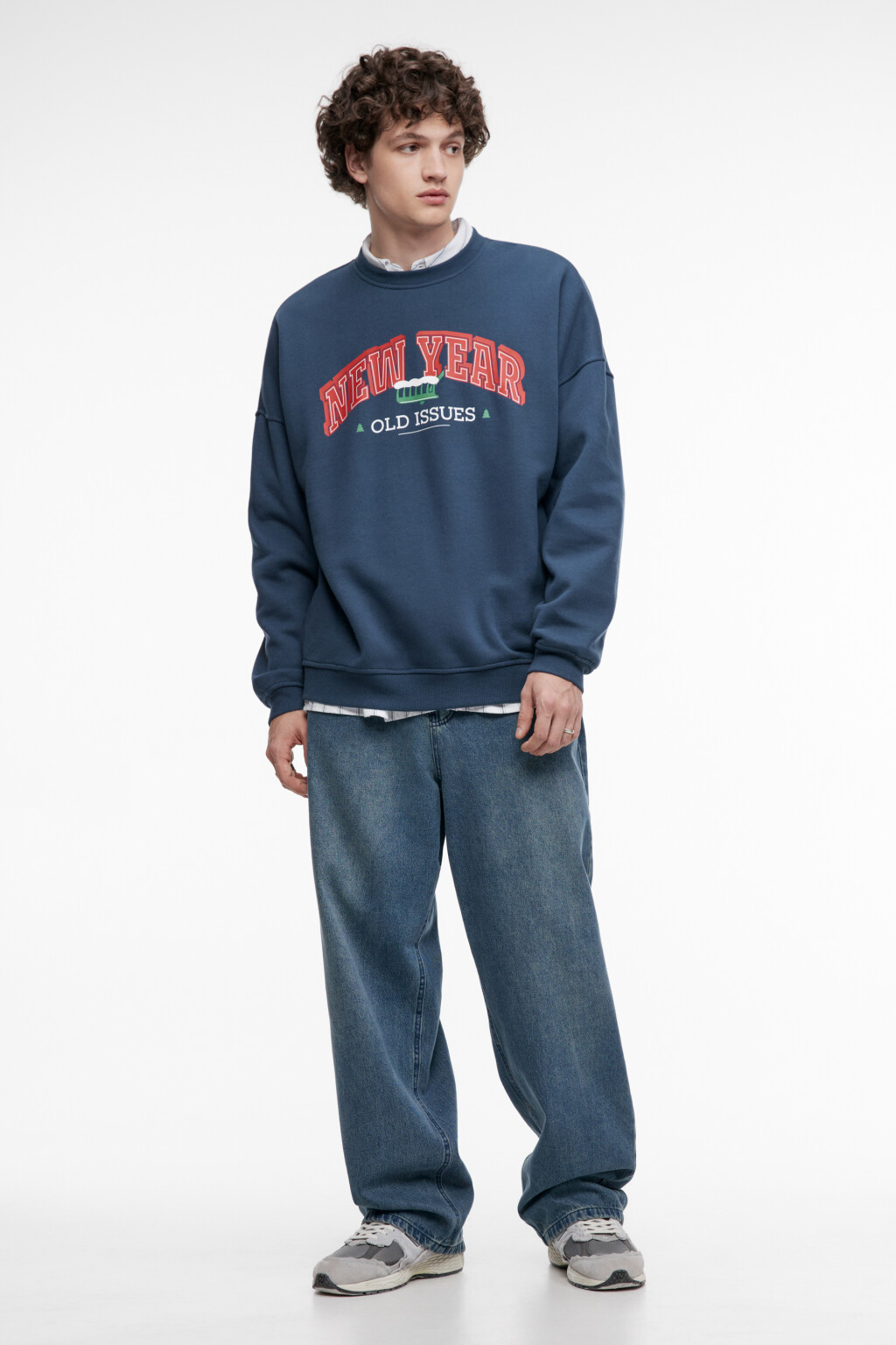 Свитшот oversize с новогодним принтом - цвет синий - 5