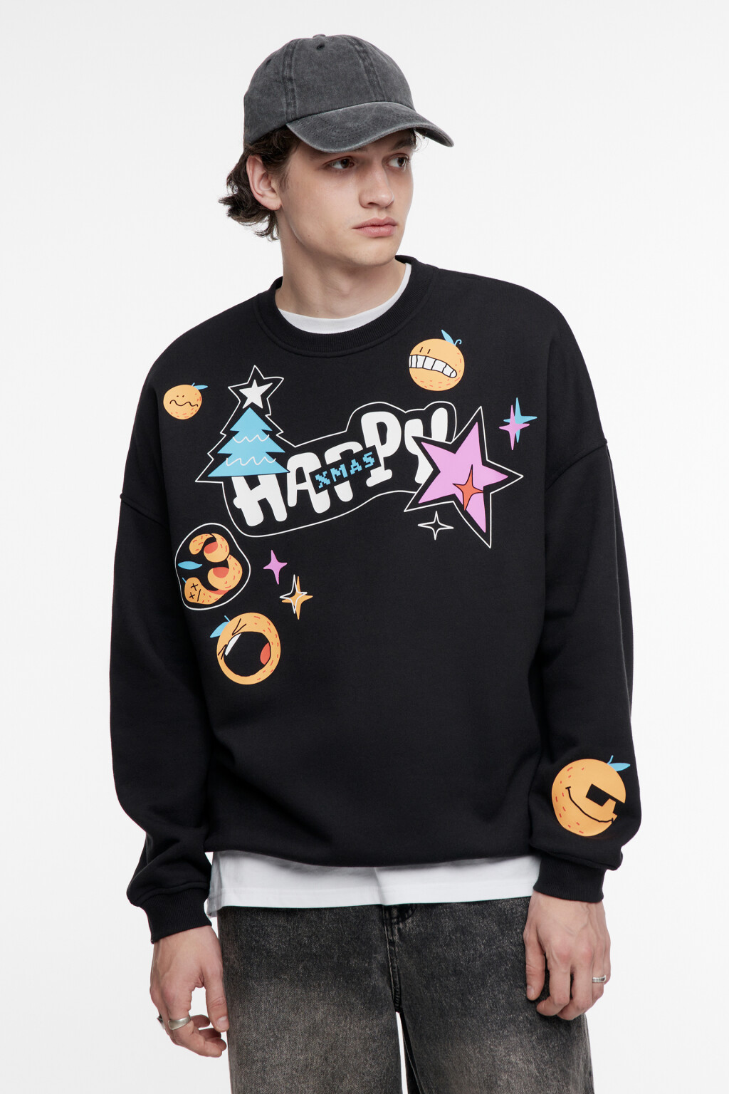 Свитшот oversize с новогодним принтом - цвет черный - 3