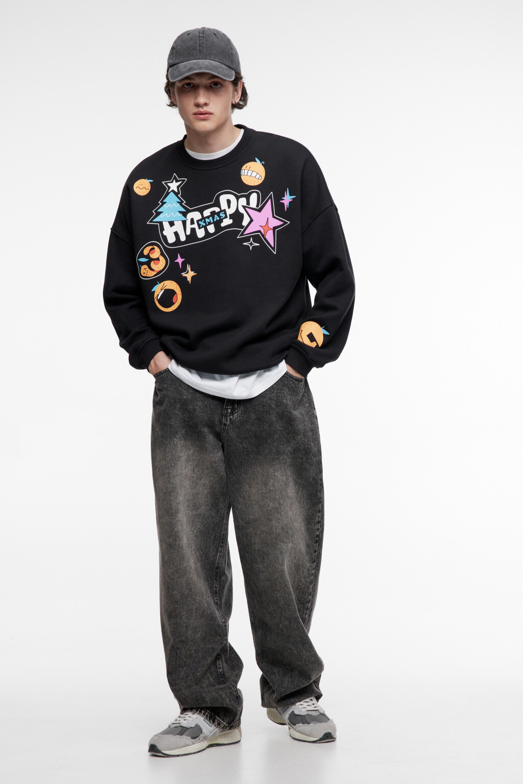 Свитшот oversize с новогодним принтом - цвет черный - 1