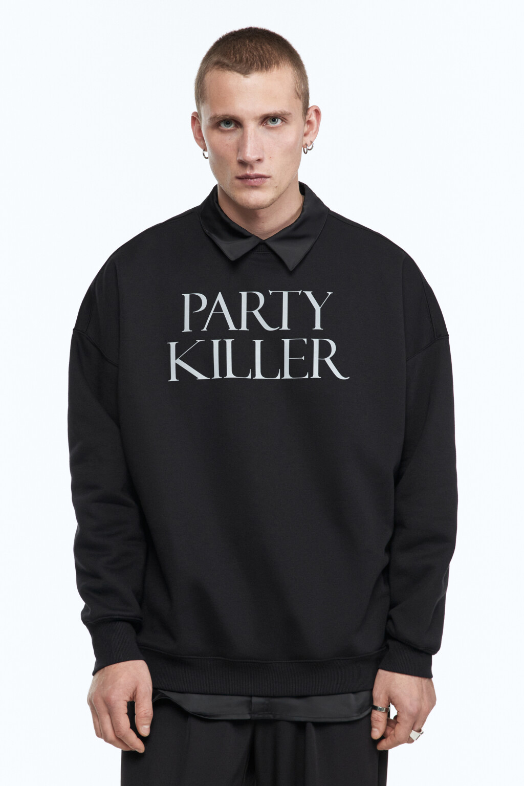 Свитшот oversize с начесом и принтом-надписью - цвет черный - 4