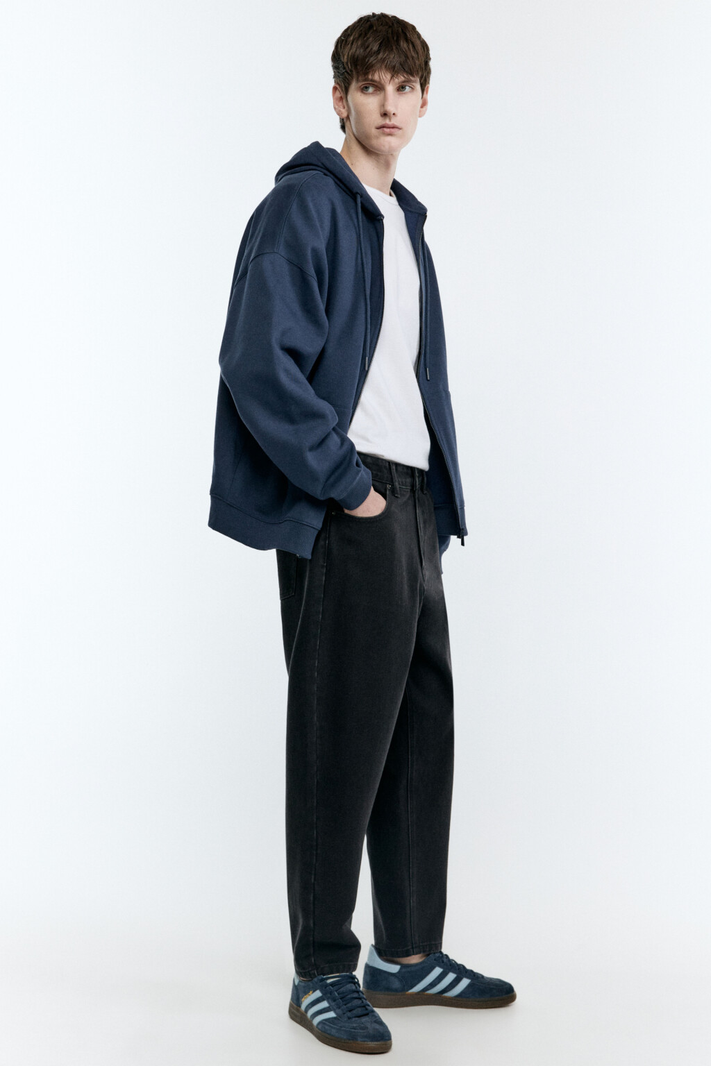 Джинсы-бананы свободные с вареным эффектом - цвет черный - 1