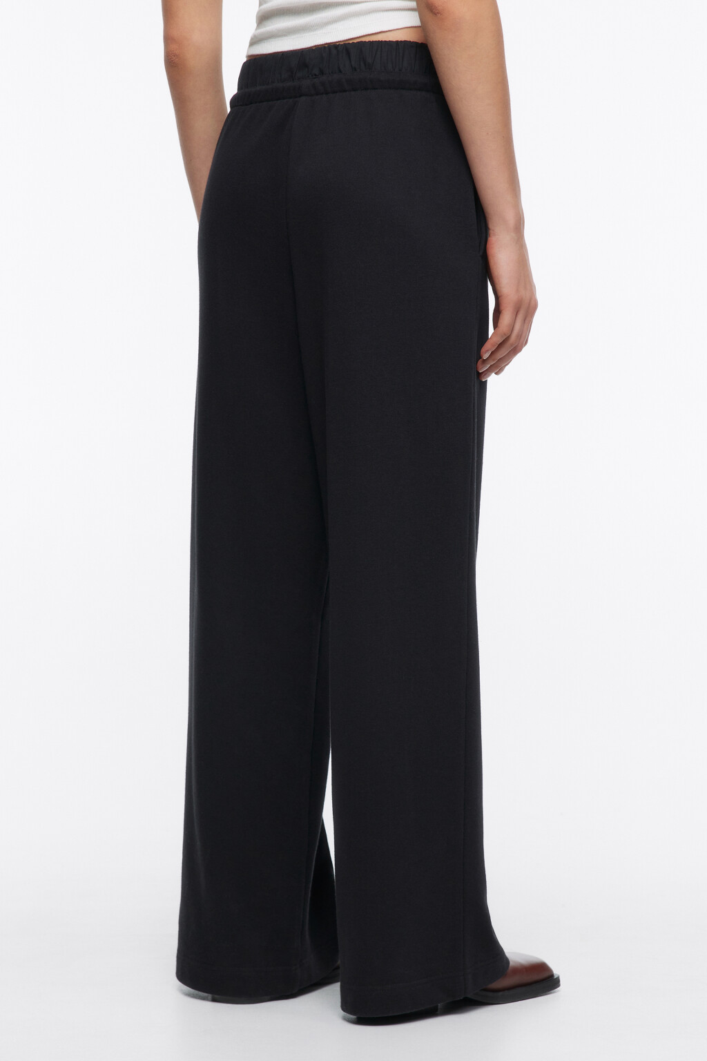 Брюки широкие трикотажные с двойным поясом - цвет черный - 4