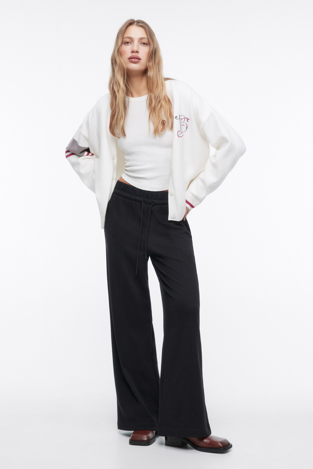 Брюки широкие трикотажные с двойным поясом - цвет черный - 5