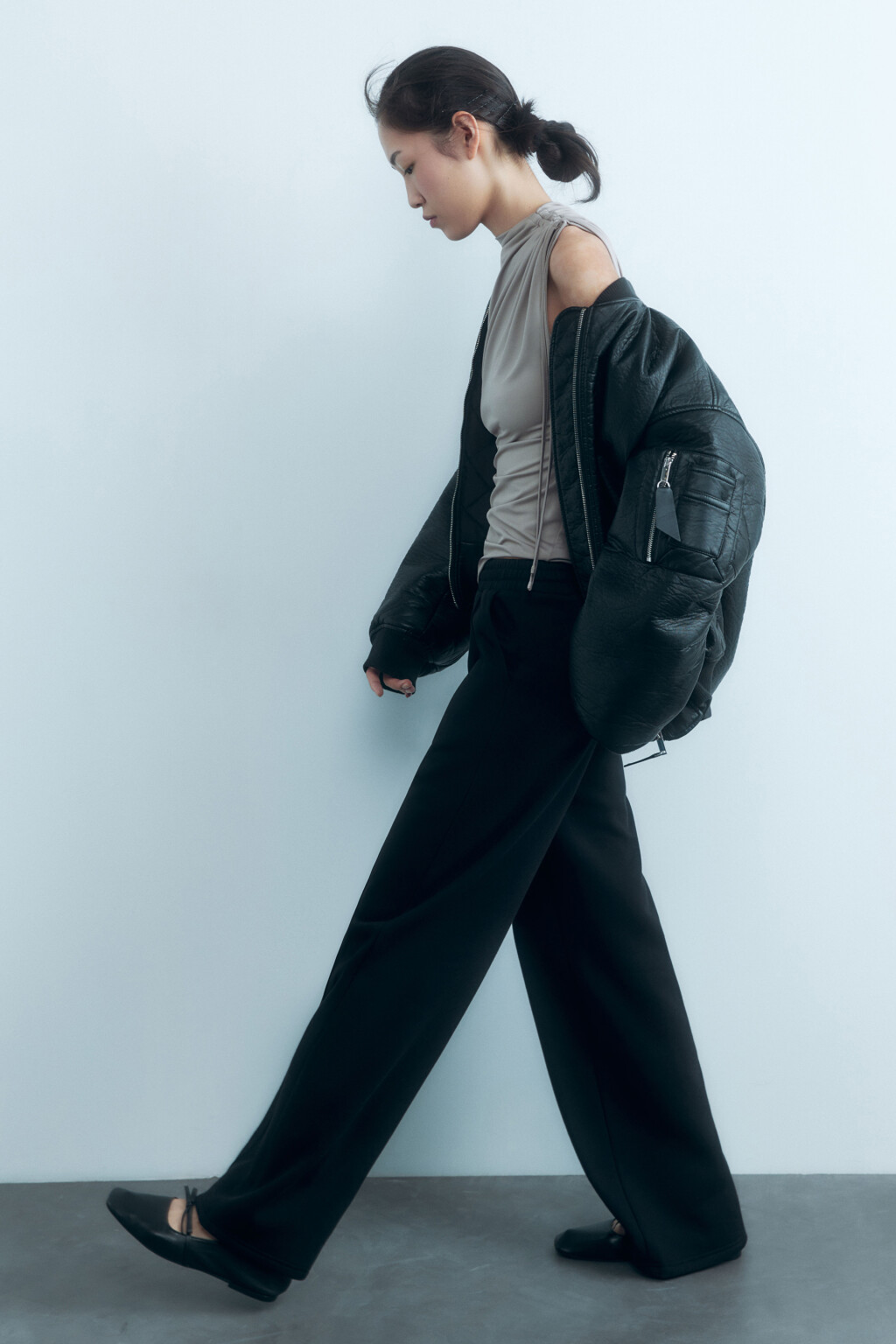 Брюки прямые трикотажные со стрелками - цвет черный - 9