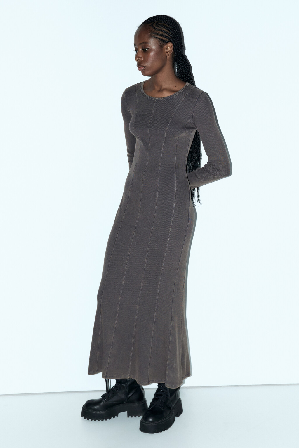 Платье макси облегающее из трикотажа со стиркой - цвет серый - 3