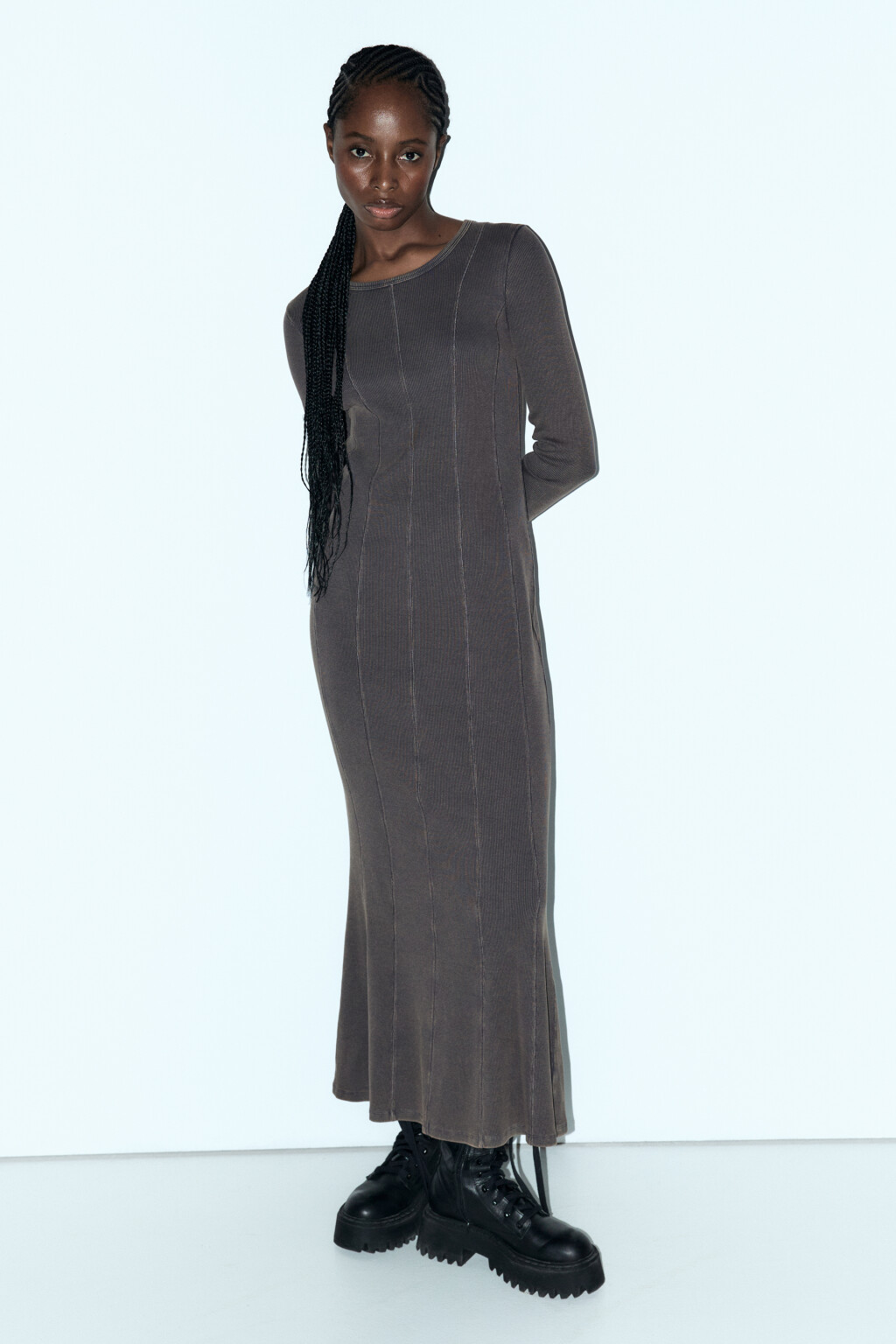 Платье макси облегающее из трикотажа со стиркой - цвет серый - 5