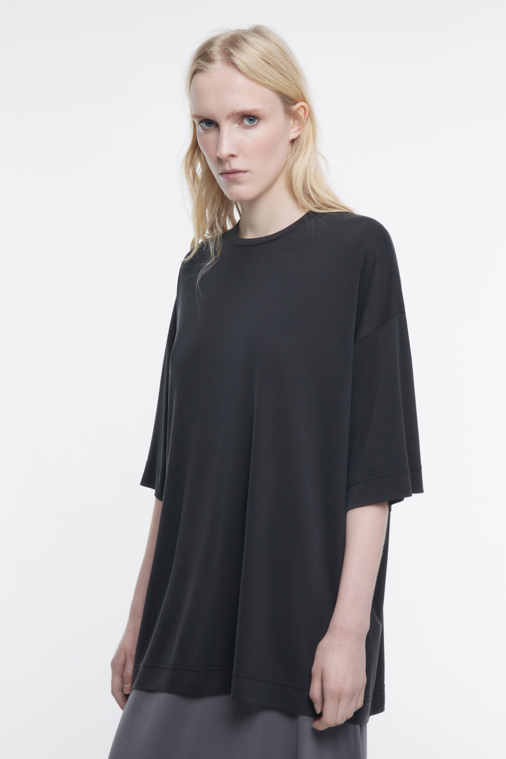 Футболка oversize из модала - цвет черный - 3