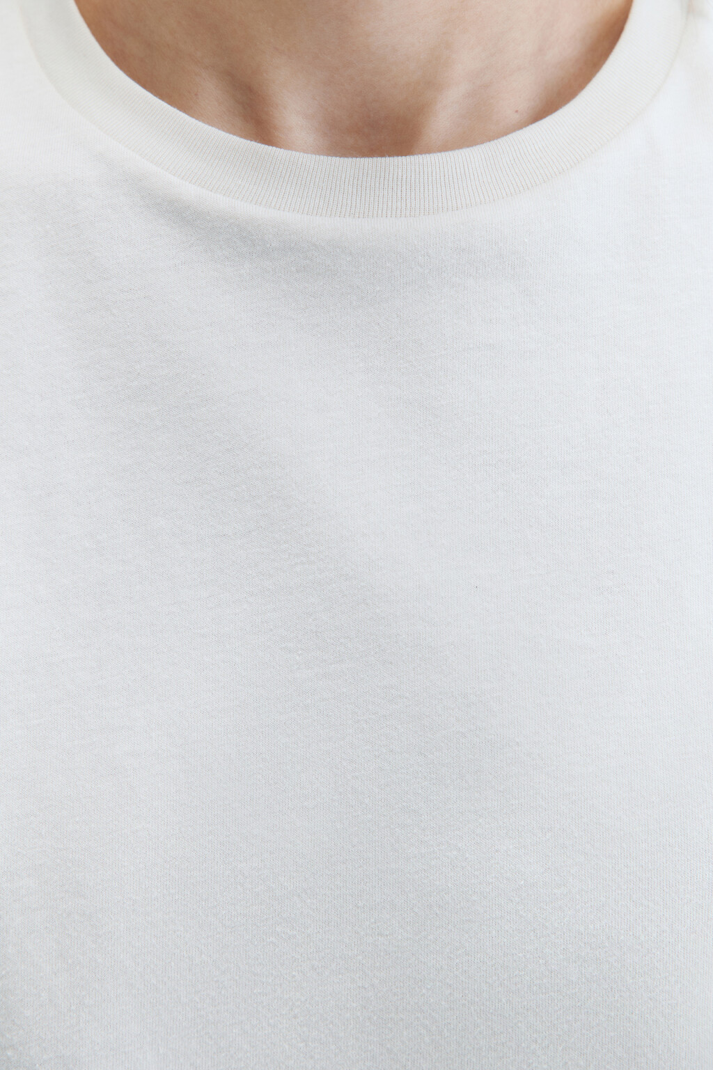 Футболка хлопковая с подвернутыми рукавами - цвет бежевый - 5