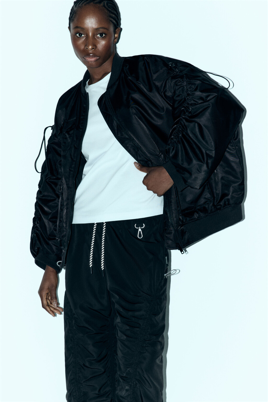 Лонгслив полуприлегающий базовый - цвет белый - 2