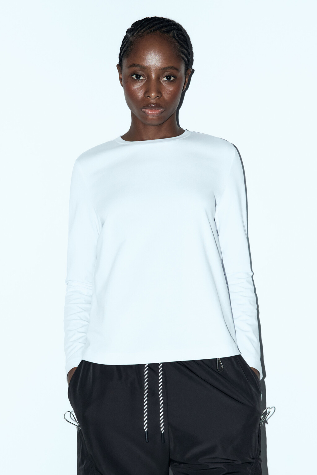 Лонгслив полуприлегающий базовый - цвет белый - 3