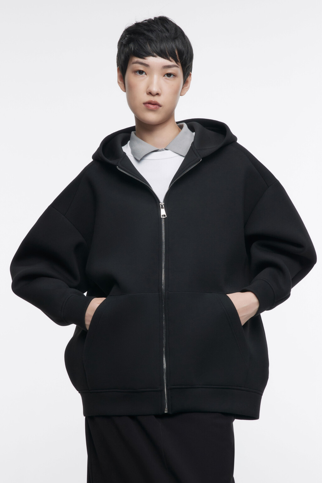 Худи oversize на молнии из неопрена - цвет черный - 3