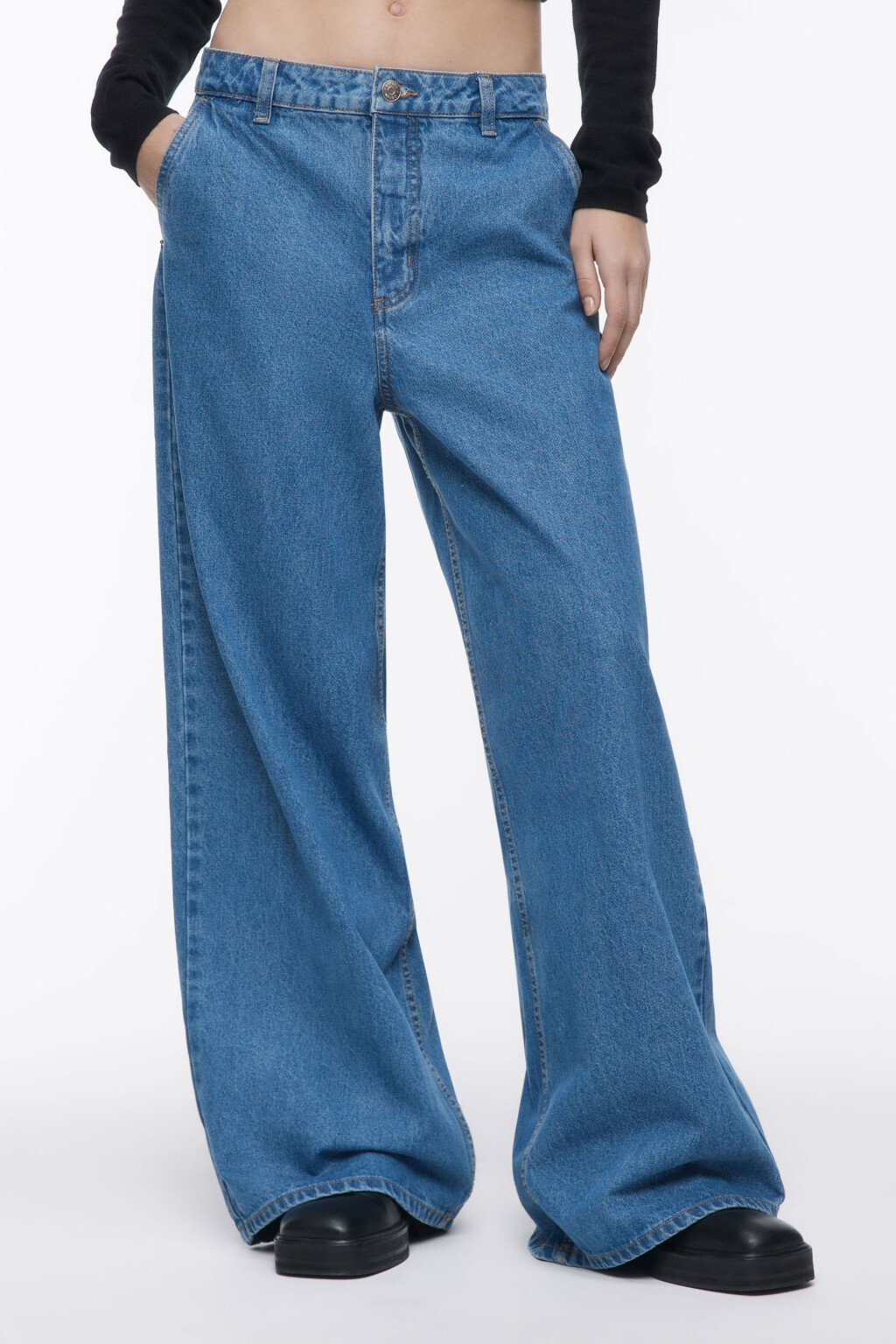 Джинсы широкие со средней посадкой - цвет голубой - 2