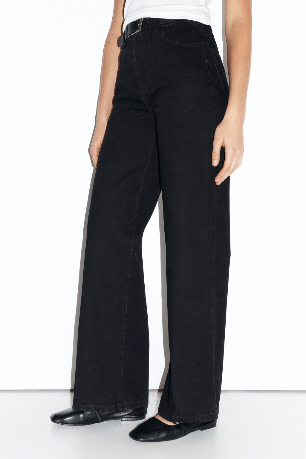 Джинсы прямые с высокой посадкой и ремнем - цвет черный - 3