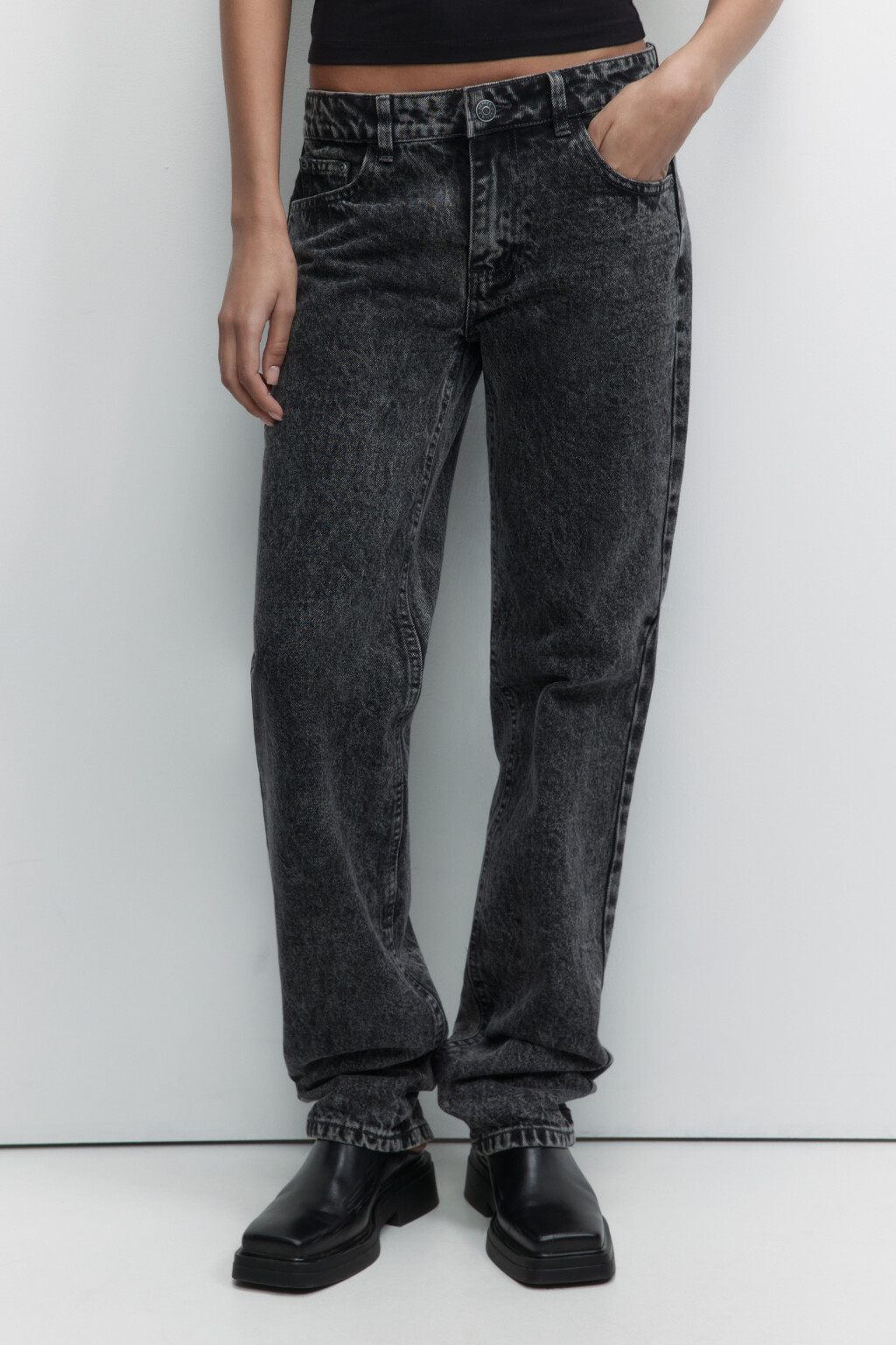 Джинсы прямые с вареным эффектом - цвет серый - 2