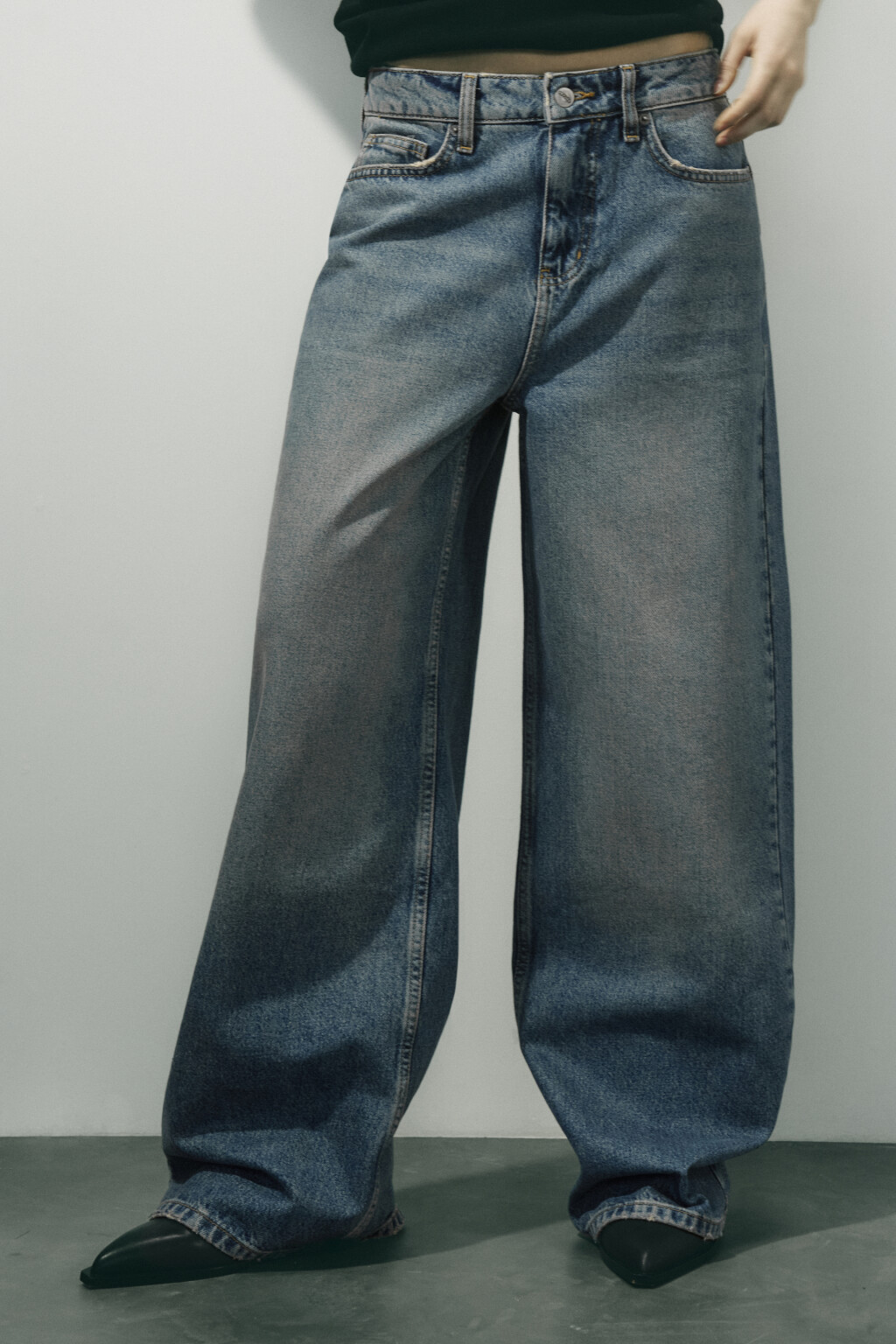 Джинсы широкие с низкой посадкой - цвет голубой - 1