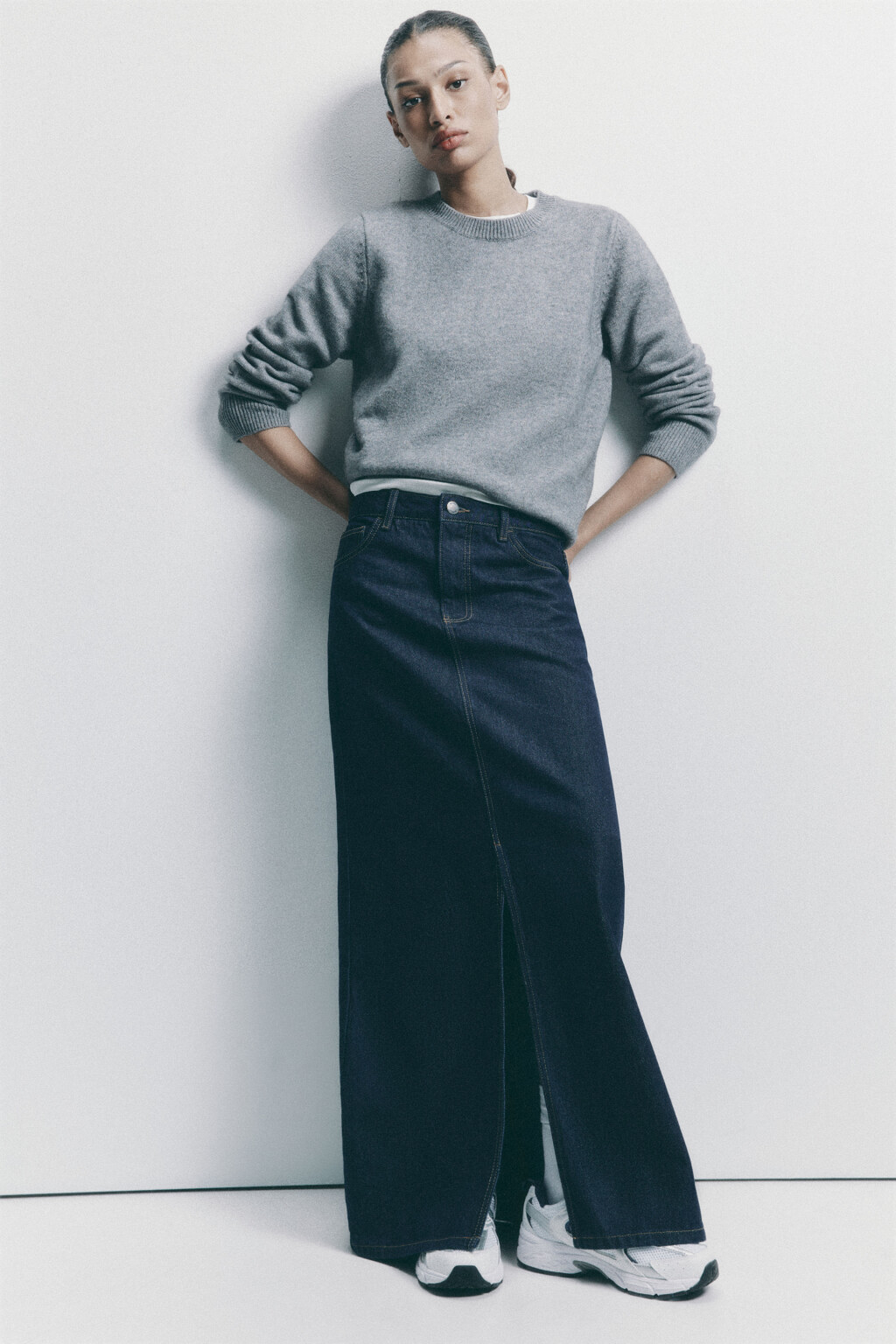 Юбка-трапеция макси джинсовая с разрезом - цвет синий - 1