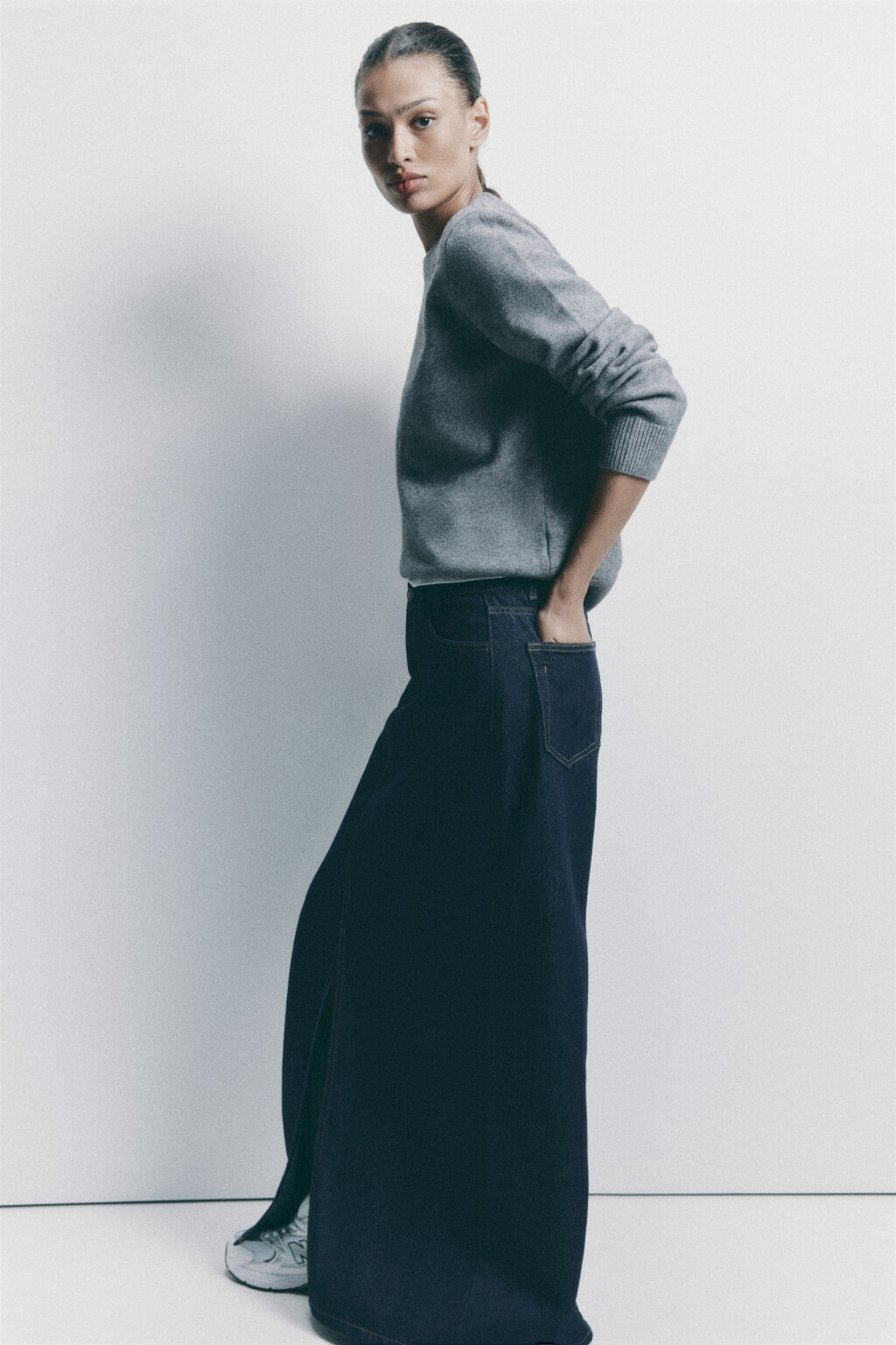 Юбка-трапеция макси джинсовая с разрезом - цвет синий - 7