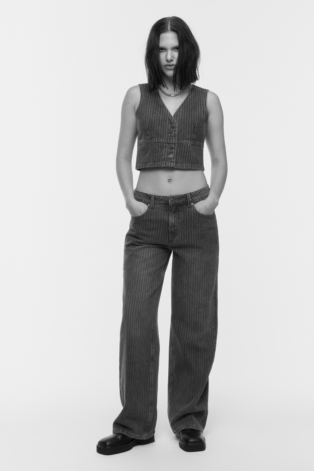 Жилет джинсовый укороченный в полоску - цвет синий - 1