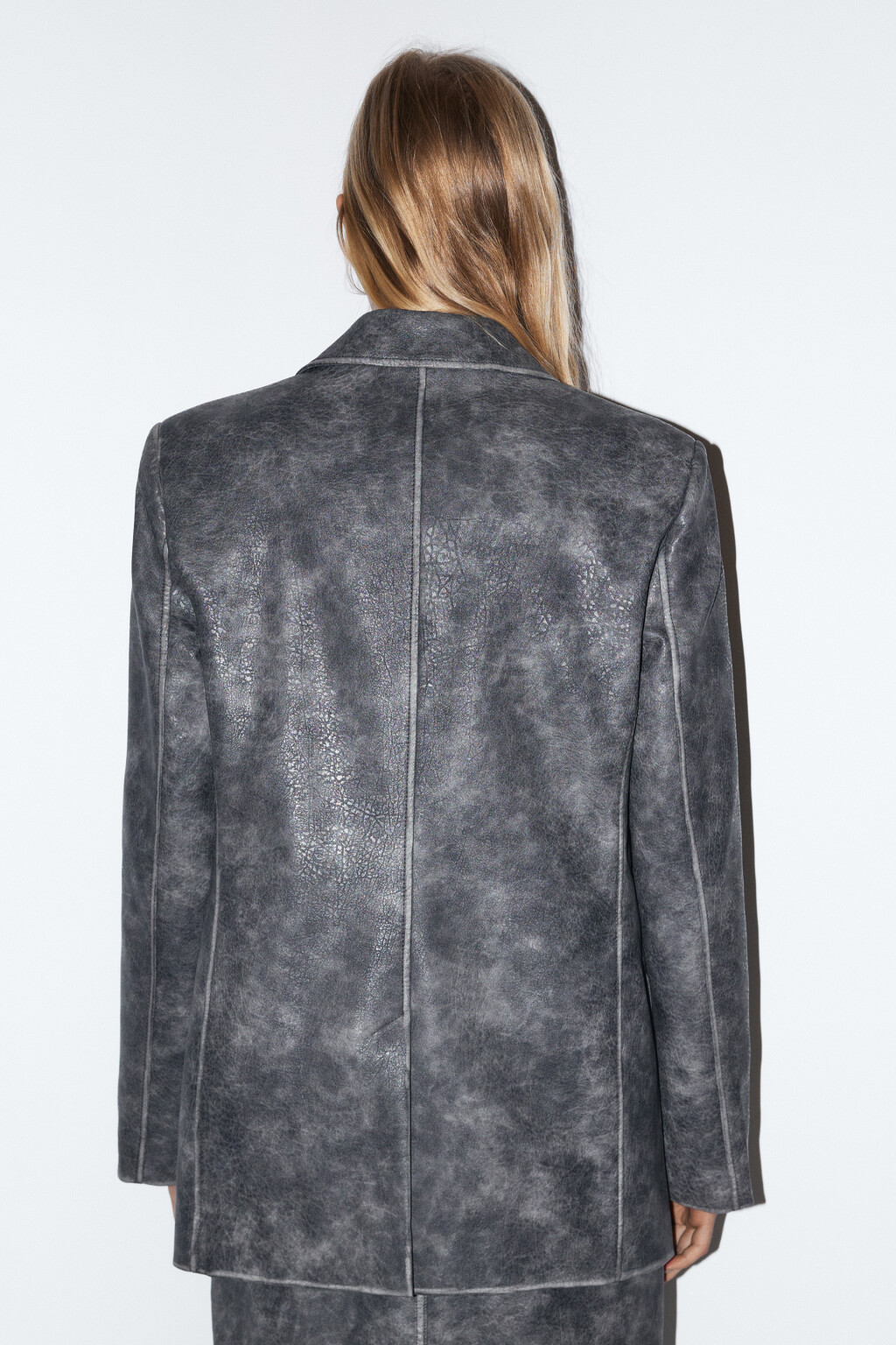 Пиджак из искусственной кожи с вареным эффектом - цвет серый - 5