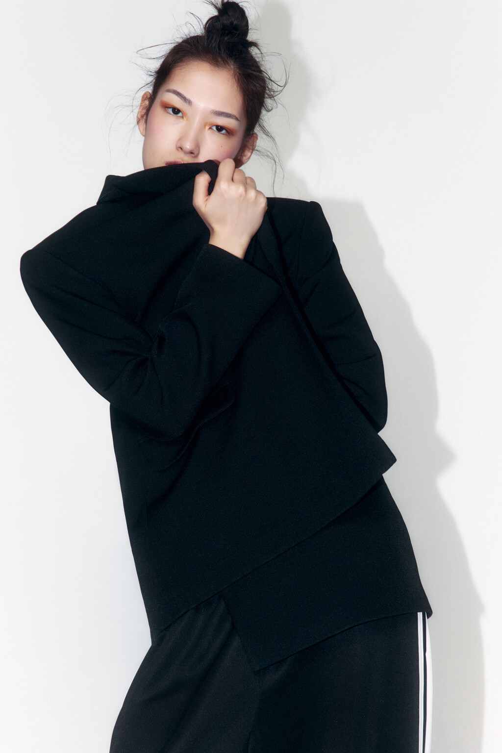 Пиджак oversize двубортный с карманами - цвет черный - 12