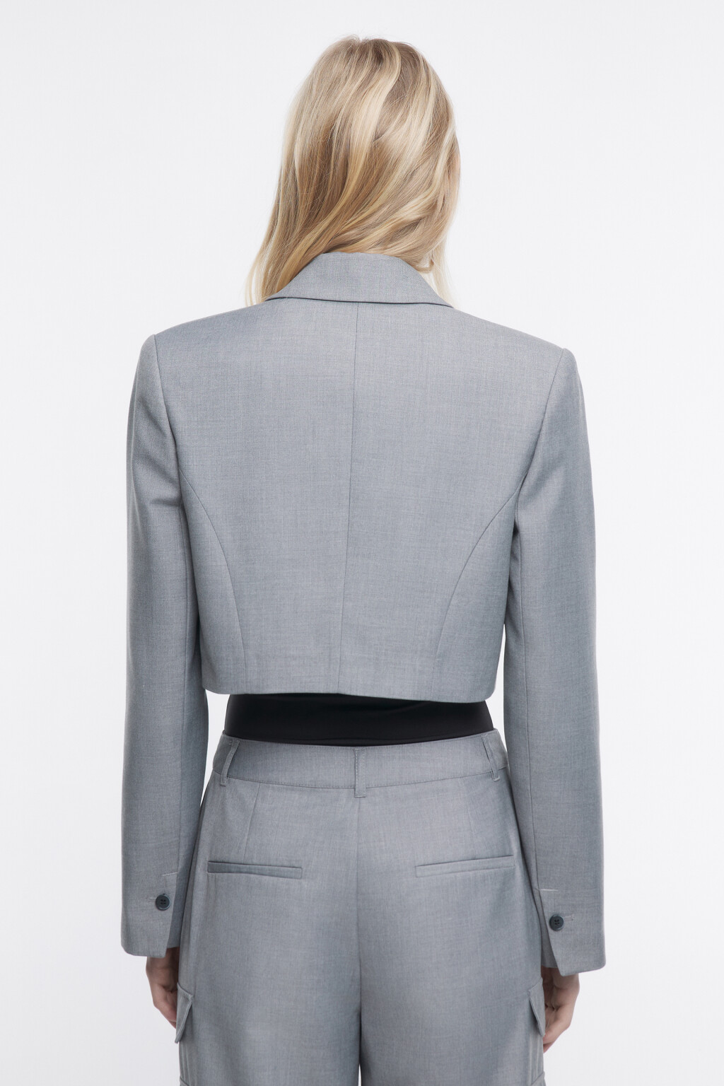 Пиджак укороченный однобортный с кокеткой - цвет серый - 4