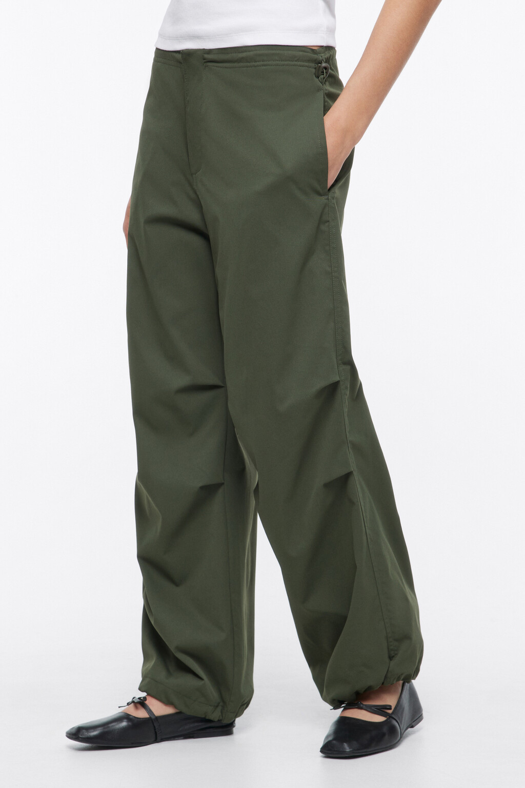 Брюки-парашюты с утяжками и драпировкой - цвет зеленый - 3