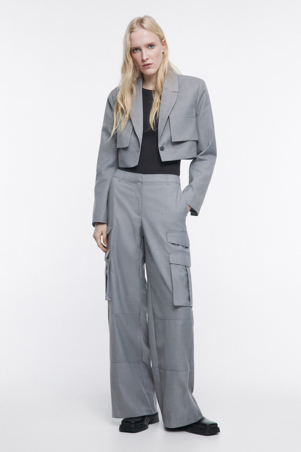 Брюки широкие костюмные с карманами карго - цвет серый - 5