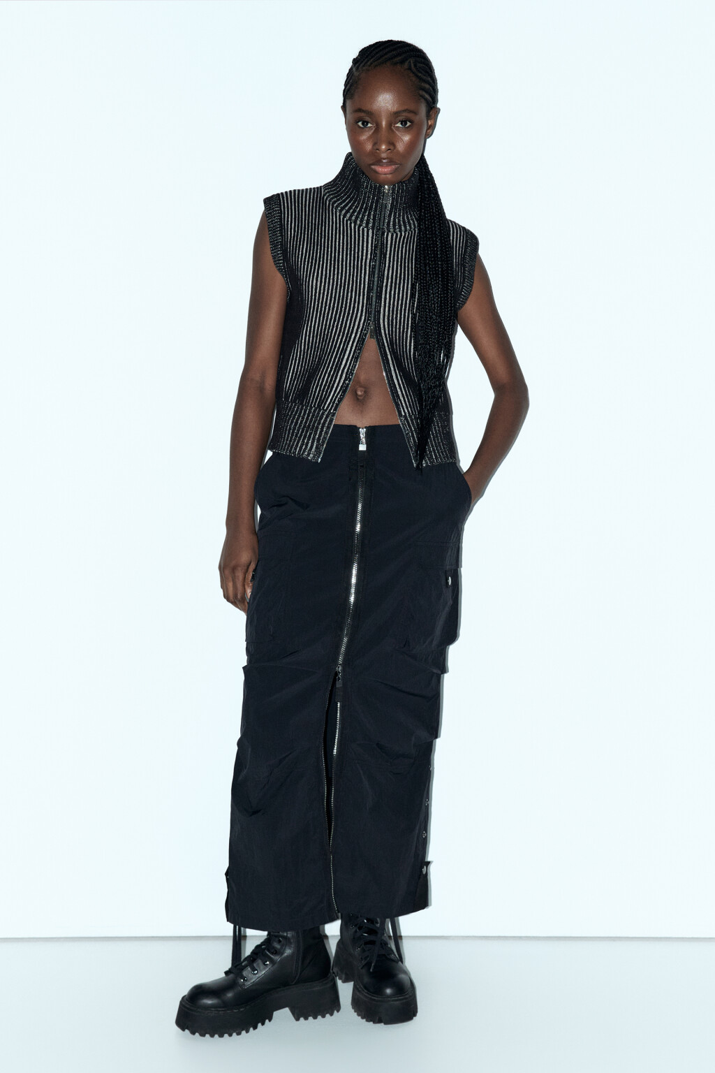 Юбка-парашют макси с карманами и драпировками - цвет черный - 5