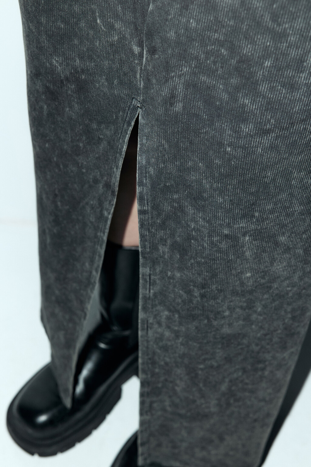 Юбка миди облегающая трикотажная со стиркой - цвет серый - 7