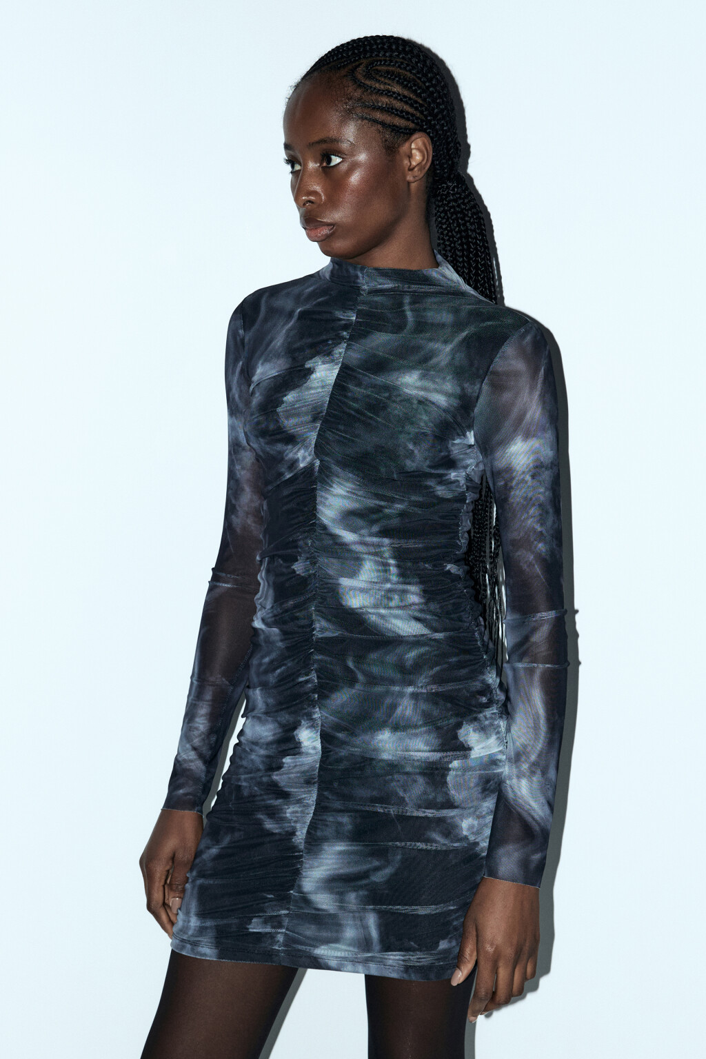 Платье-водолазка сетчатое с драпировками - цвет черный - 3